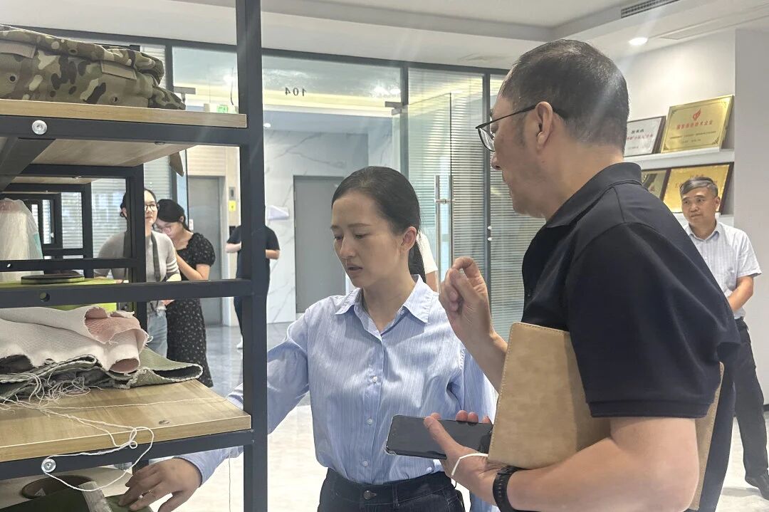 Zhou xiao, ọmọ ẹgbẹ ti igbimọ iduro ti ilu okeere