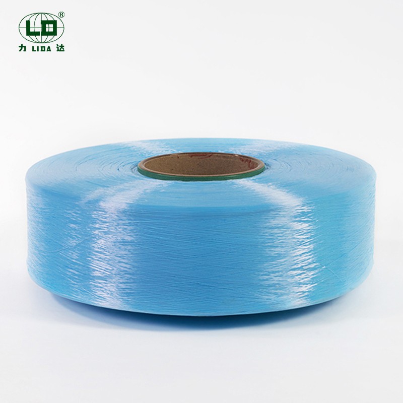 Kini awọn abuda ti Semi Dull Polyester Dope Dyed Filament Yarn